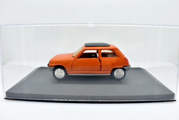 Modellino auto scala 1:43 Renault 5 Norev modellismo statico usati - immagine 6