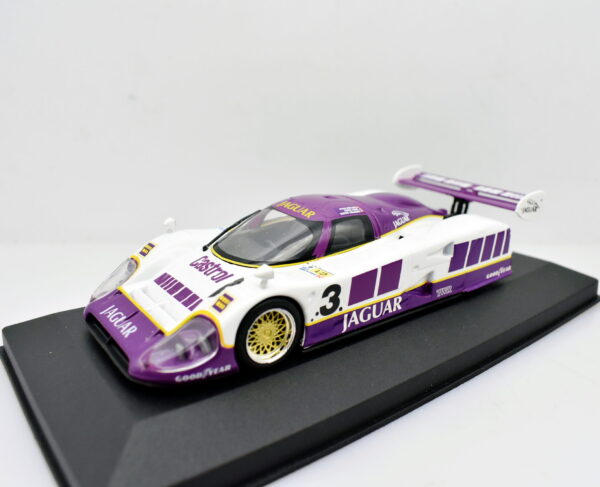 Modellino auto scala 1:43  Racing Jaguar xsr12 24H Le Mans 1990 diecast modellismo