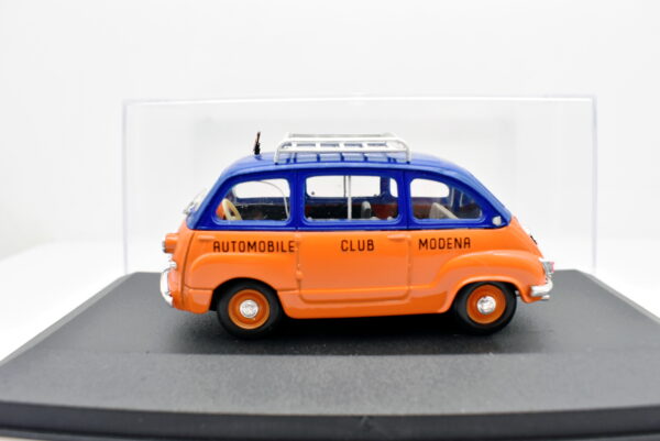 Modellino auto scala 1:43 Fiat 600 Multipla 1956 Brumm diecast modellismo usati - immagine 2
