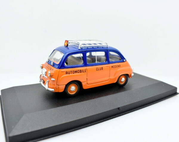 Modellino auto scala 1:43 Fiat 600 Multipla 1956 Brumm diecast modellismo usati