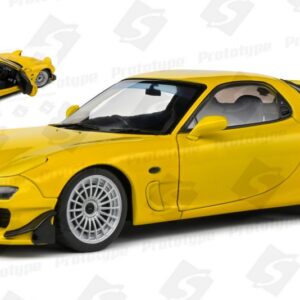 Modellino auto scala 1:18 MAZDA RX-7 FD RS COUPE 1994 diecast modellismo statico