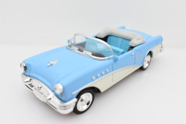 Modellino Auto Scala 1:43 Buick Century diecast modellismo statico