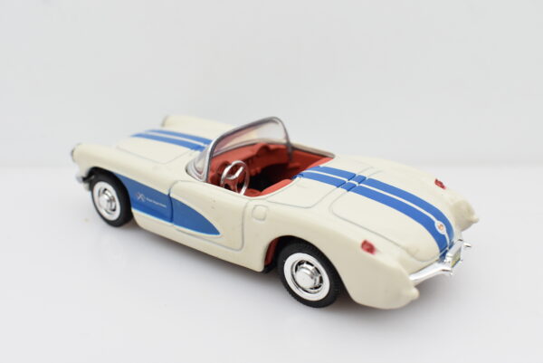 Modellino Auto Scala 1:43 Corvette 1957 diecast modellismo statico - immagine 4