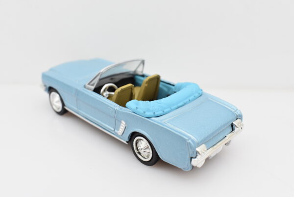 Modellino Auto Scala 1:43 Ford Mustang Convertible 1964 diecast modellismo statico - immagine 4