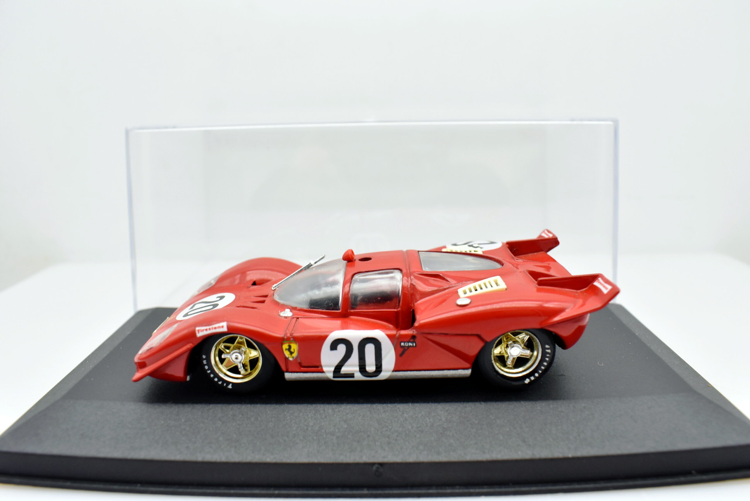 Modellino auto scala 1:43 Ferrari 512S Brumm diecast modellismo da collezione