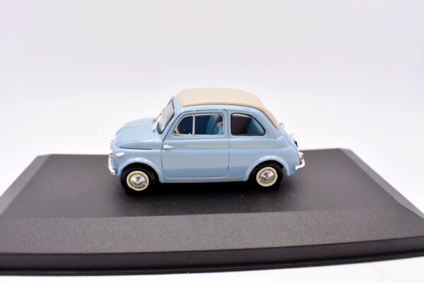 Modellino Auto Scala 1:43 Fiat 500 F Brumm diecast modellismo statico