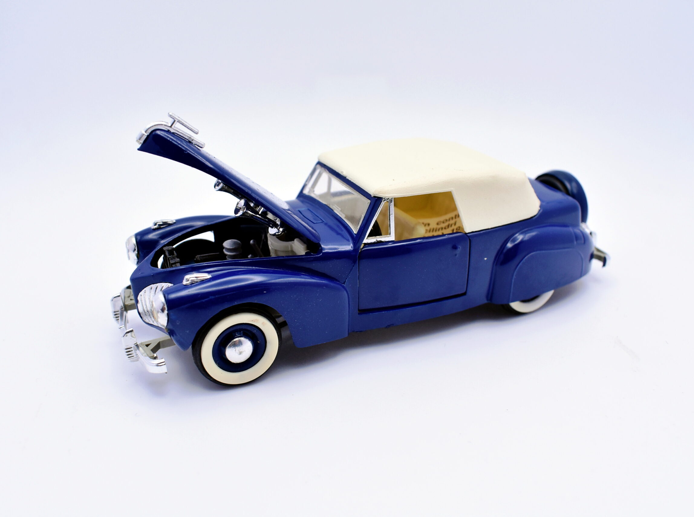 Modellino auto scala 1:43 Lincoln Continental V12 Rio diecast modellismo statico usati