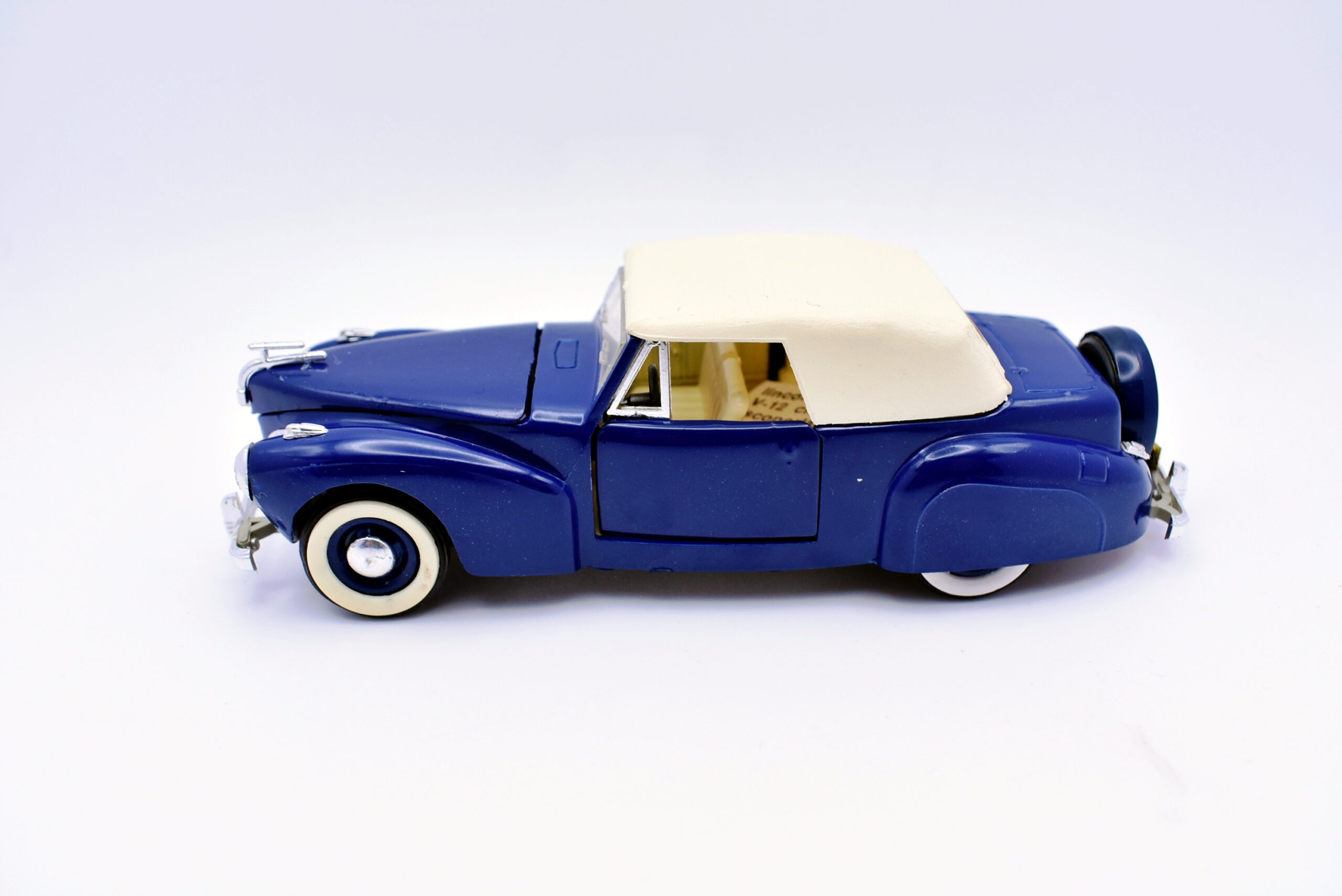 Modellino auto scala 1:43 Lincoln Continental V12 Rio diecast modellismo statico usati - immagine 4