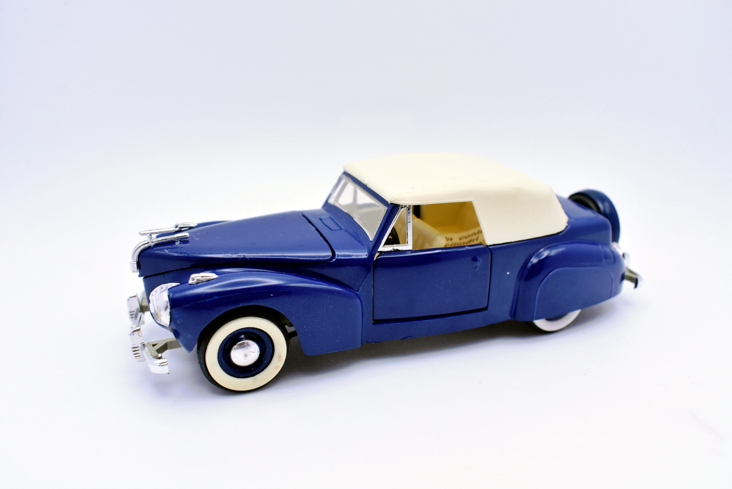 Modellino auto scala 1:43 Lincoln Continental V12 Rio diecast modellismo statico usati - immagine 5