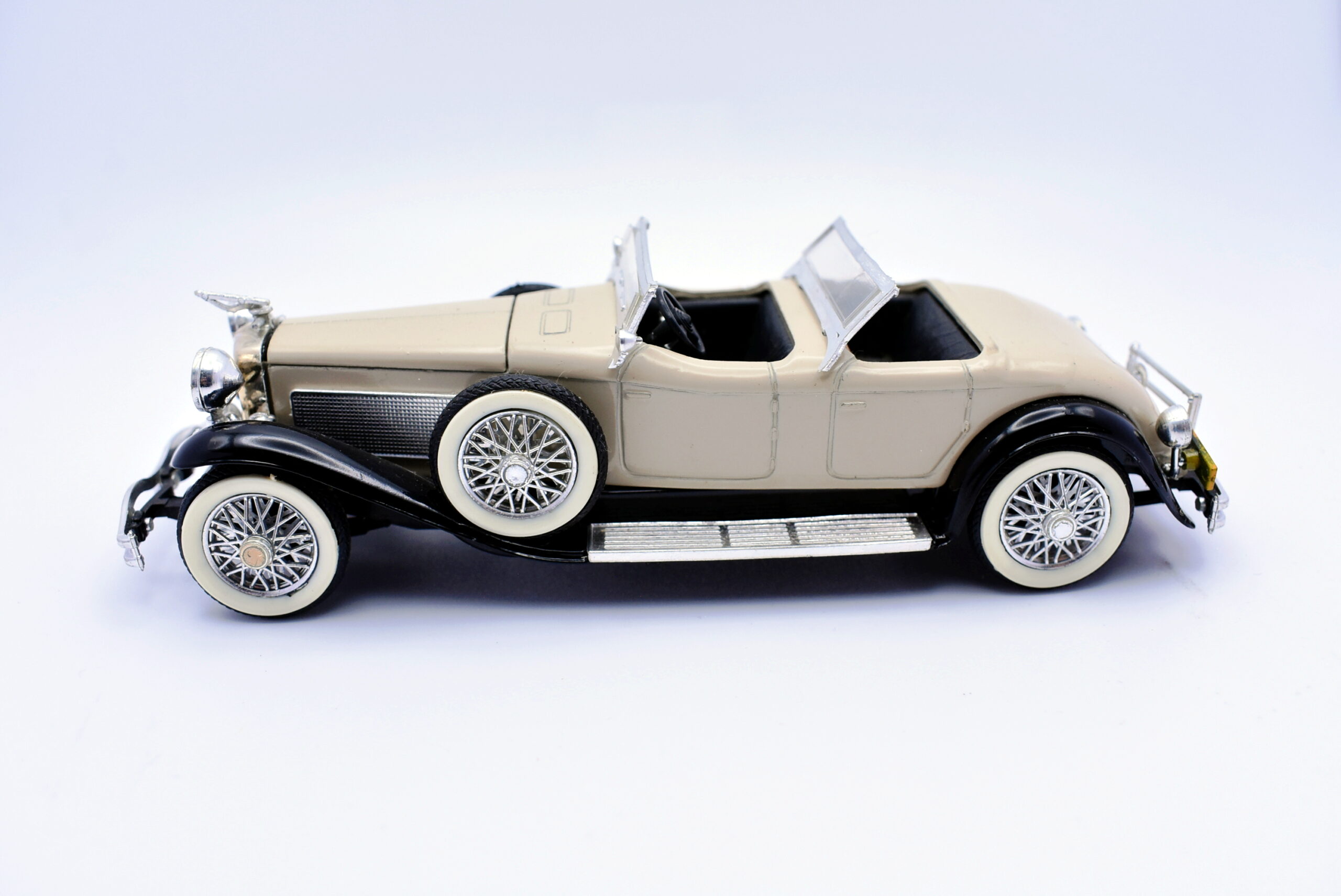 Modellino auto scala 1:43 Duesenmber SJ Torpedo Phaeton Rio diecast modellismo statico usati - immagine 2