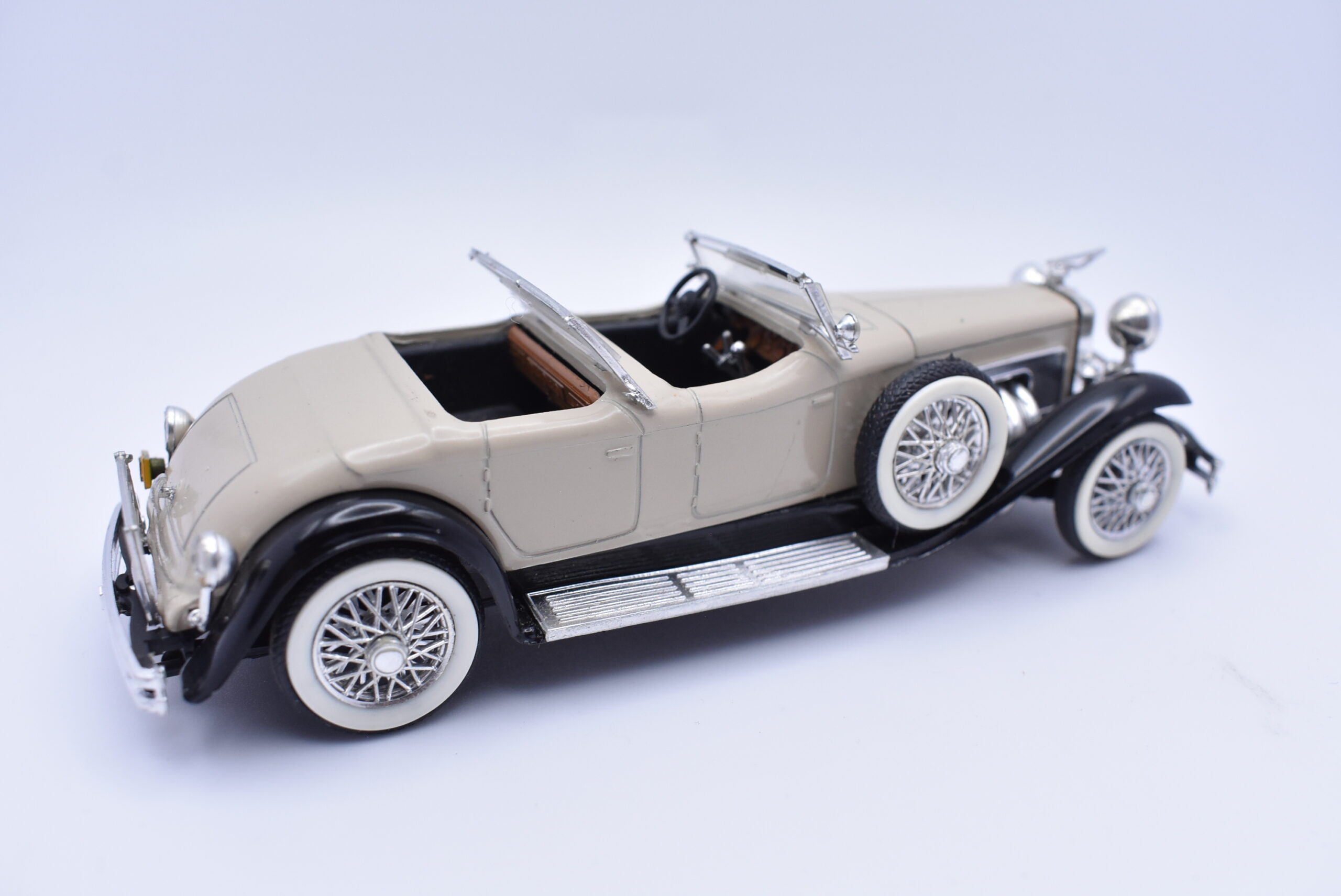 Modellino auto scala 1:43 Duesenmber SJ Torpedo Phaeton Rio diecast modellismo statico usati - immagine 4