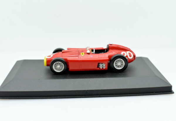 Modellino auto scala 1:43 FORMULA 1 Ferrari D50 Brumm diecast modellismo