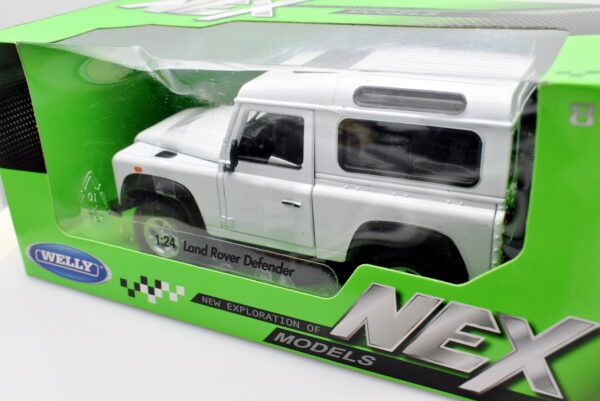Modellino auto scala 1:24 Land Rover Defender diecast modellismo da collezione - immagine 3