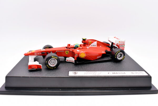 Modellino auto scala 1:43 FORMULA 1 Ferrari F150 Massa Hot Wheels diecast modellismo