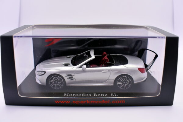 Modellino Auto Scala 1:43 Mercedes Benz SL Spark modellismo statico - immagine 2