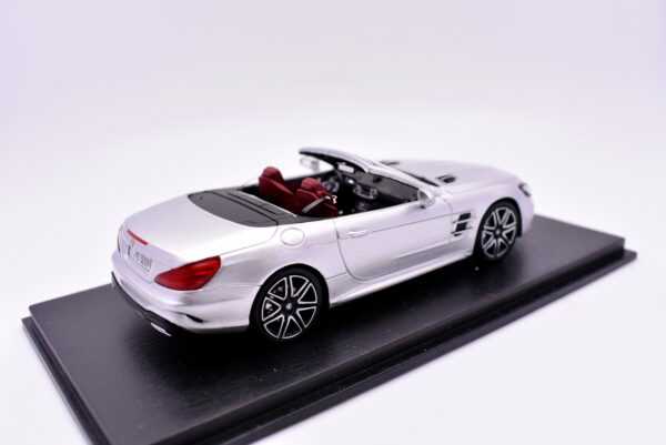 Modellino Auto Scala 1:43 Mercedes Benz SL Spark modellismo statico - immagine 5