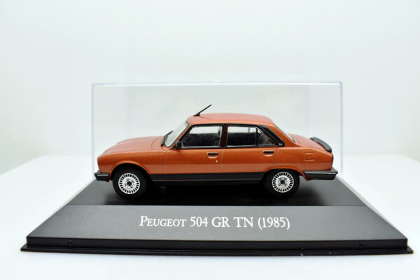 Modellino Auto Scala 1:43 Peugeot 504 GR TN diecast modellismo statico - immagine 3