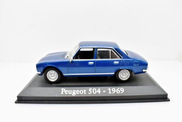 Modellino Auto Scala 1:43 Peugeot 504 diecast modellismo statico - immagine 2