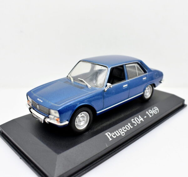 Modellino Auto Scala 1:43 Peugeot 504 diecast modellismo statico