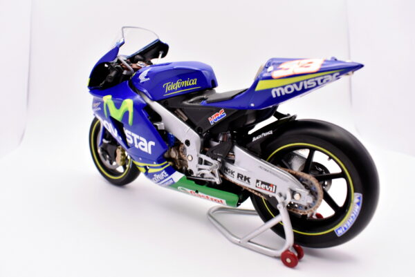 Modellino moto scala 1:12 Honda RC211V Melandri Minichamps modellismo - immagine 5