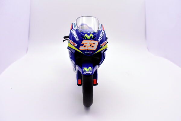 Modellino moto scala 1:12 Honda RC211V Melandri Minichamps modellismo - immagine 6
