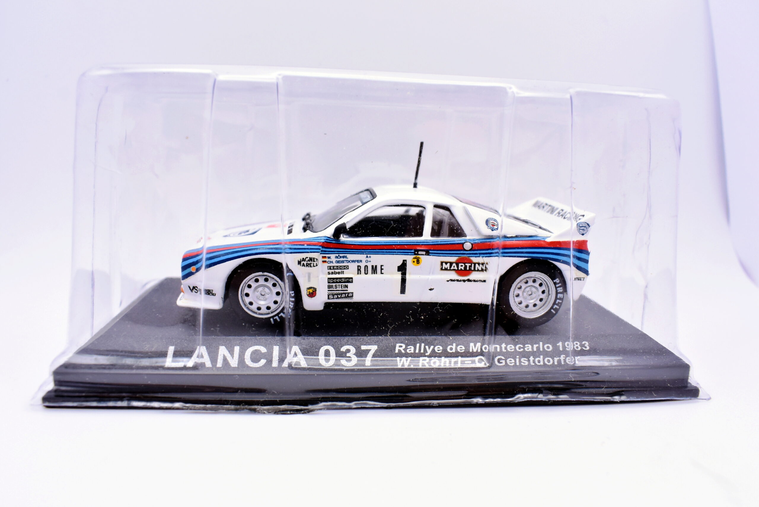 Modellino auto rally scala 1:43 Lancia 037 IXO diecast modellismo statico - immagine 2