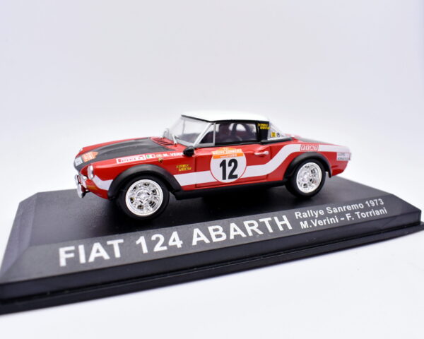 Modellino auto rally scala 1:43 Fiat 124 Abarth IXO diecast modellismo statico