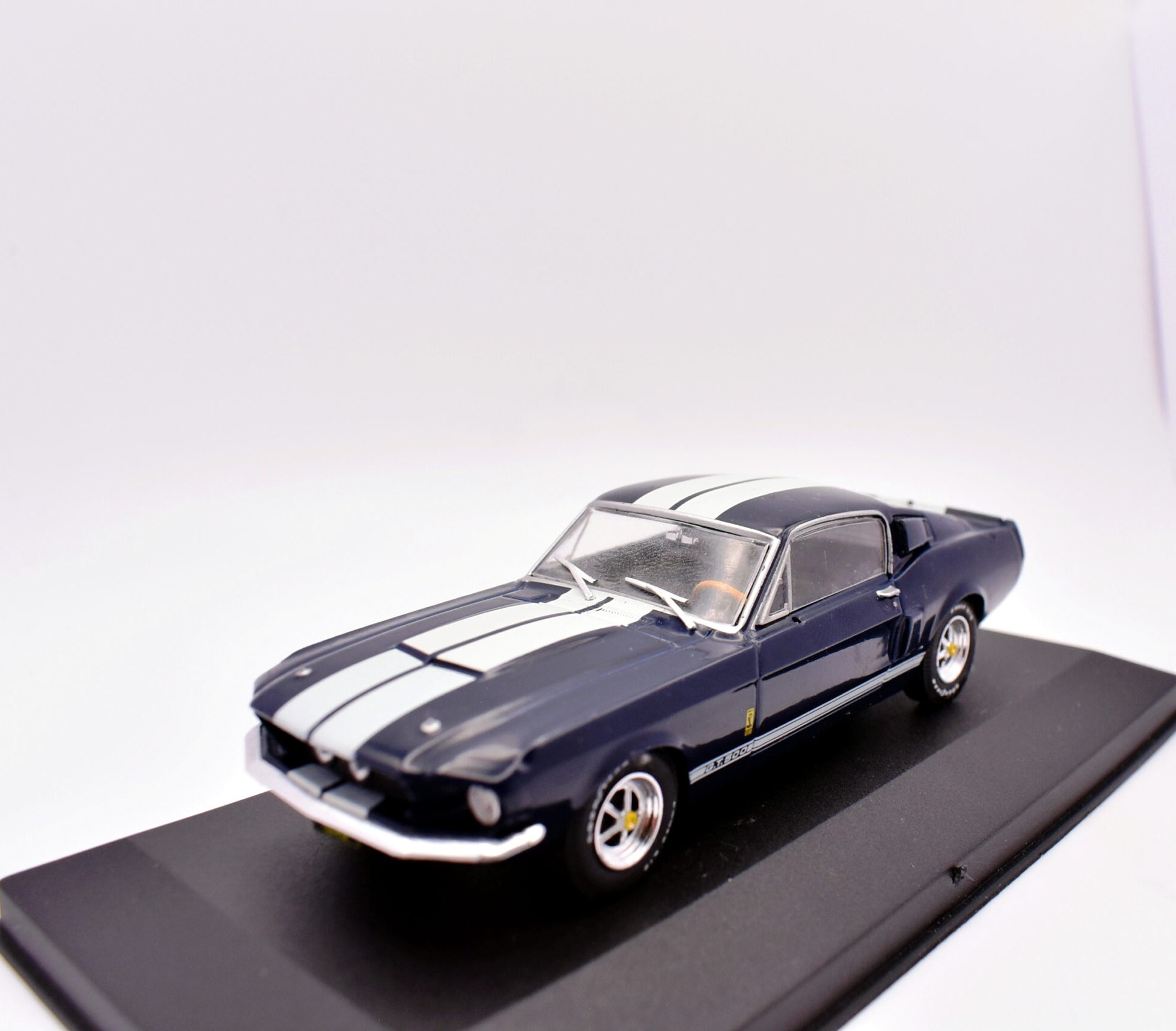 Modellino Auto Scala 1:43 Shelby GT500 diecast modellismo statico