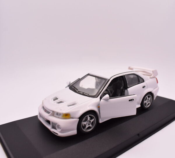Modellino Auto Scala 1:43 Mitsubishi Lancer diecast modellismo statico