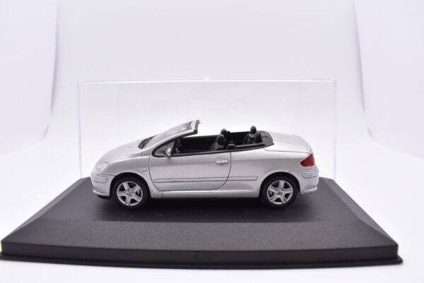 Modellino Auto Scala 1:43 Peugeot 307 CC diecast modellismo statico - immagine 2