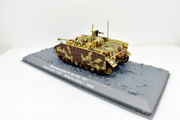 Modellini carri armati tank Sturmgeschutz veicoli militari da combattimento collezione - immagine 5