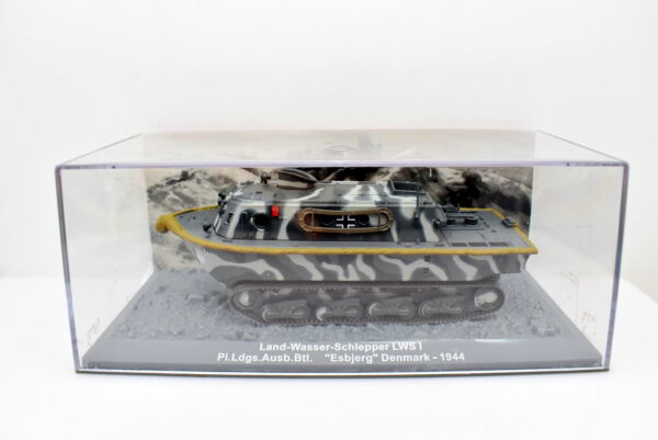 Modellini carri armati tank LAND-WASSER veicoli militari da combattimento collezione - immagine 2