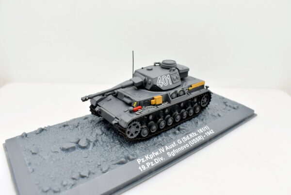 Modellini carri armati tank Pz.Kpfw.IV veicoli militari da combattimento collezione - immagine 4