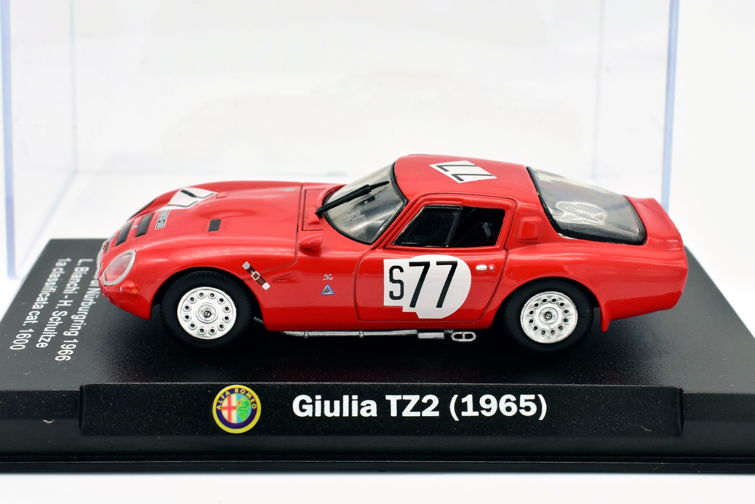 NEWモデル TZ2 Giulia Romeo Alfa Scale 1:43 Diecast Car Vehicles Road BBR