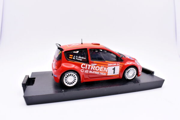 Modellino auto rally scala 1:43 Citroen C2 S 1600 diecast modellismo statico - immagine 3