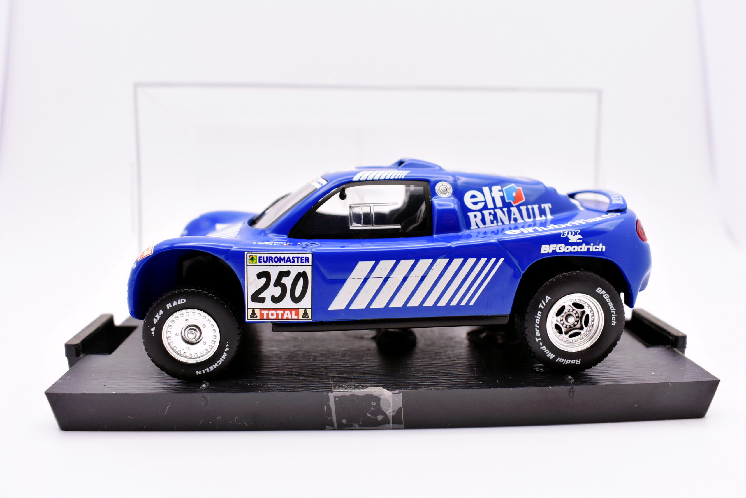Modellino auto rally scala 1:43 Megane Schlesser Renault diecast modellismo statico - immagine 2
