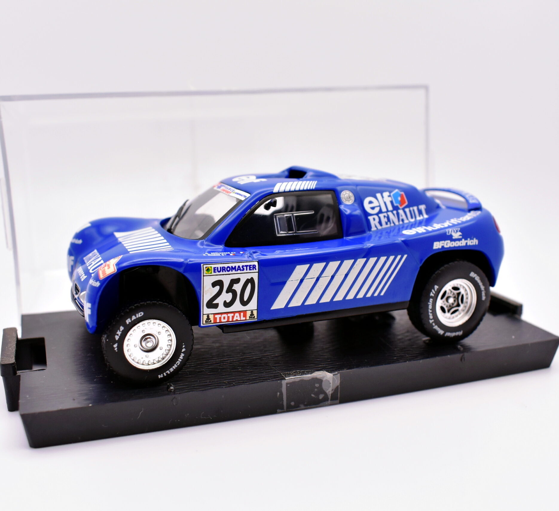 Modellino auto rally scala 1:43 Megane Schlesser Renault diecast modellismo statico