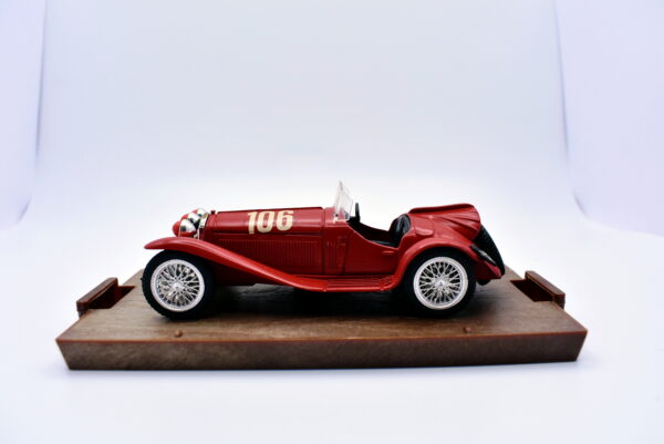 Modellino auto rally scala 1:43 Alfa romeo 2300 8 cilindri Brumm diecast modellismo statico - immagine 3