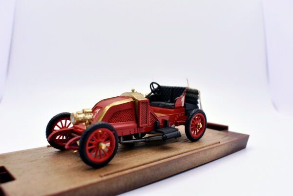 Modellino auto scala 1:43 renault G.P 3B Brumm diecast modellismo statico