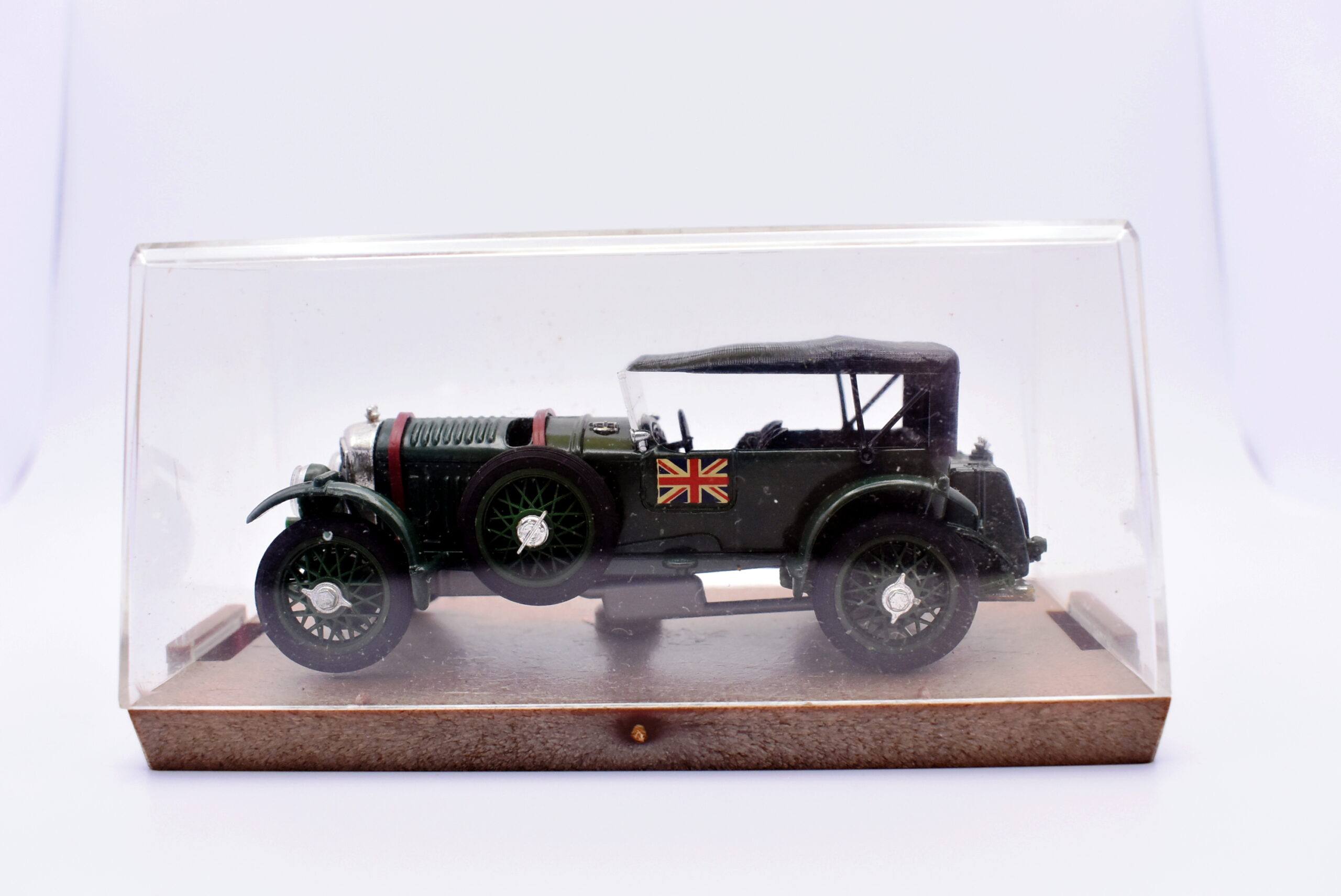Modellino auto scala 1:43 Bentley SPEED SIX Brumm diecast modellismo statico - immagine 2
