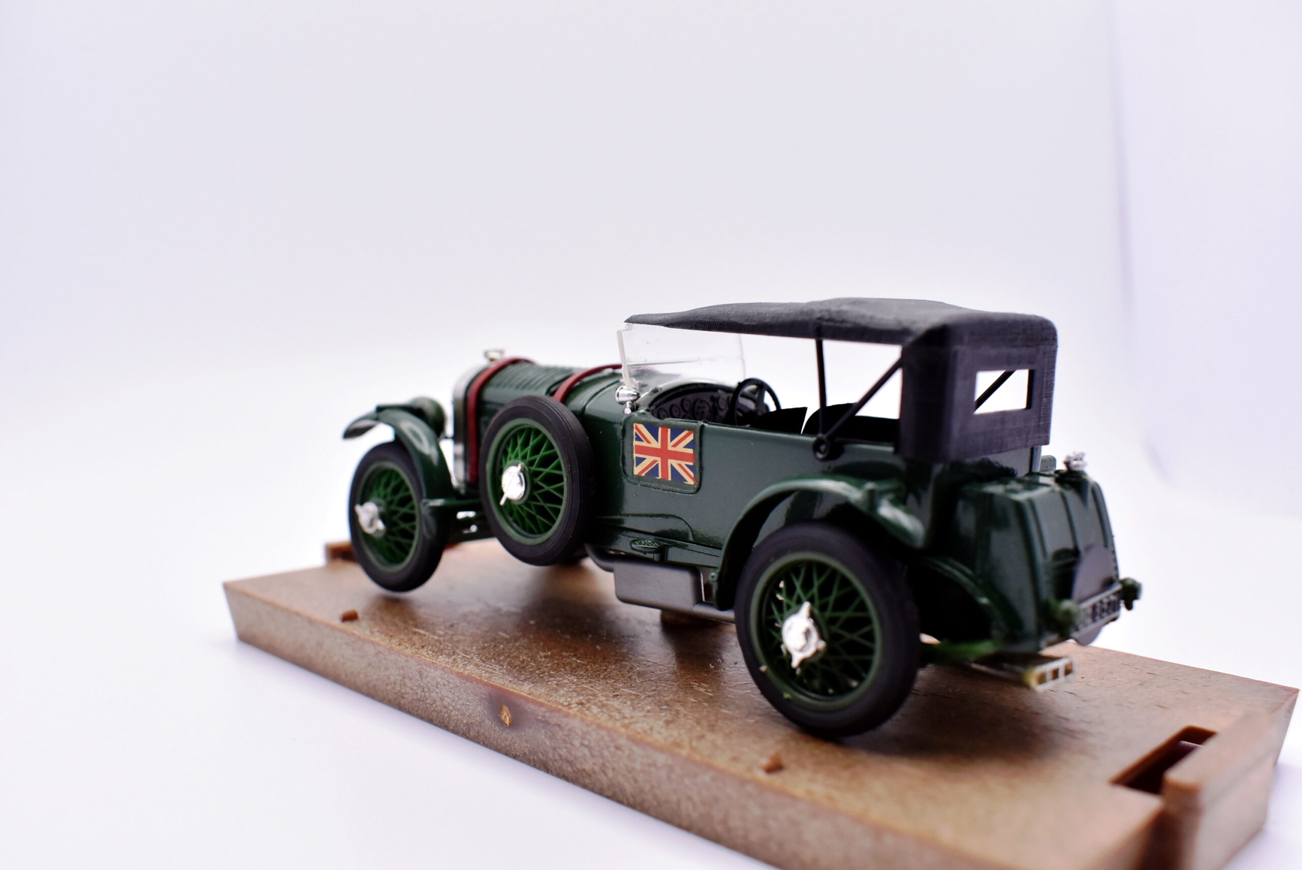 Modellino auto scala 1:43 Bentley SPEED SIX Brumm diecast modellismo statico - immagine 5