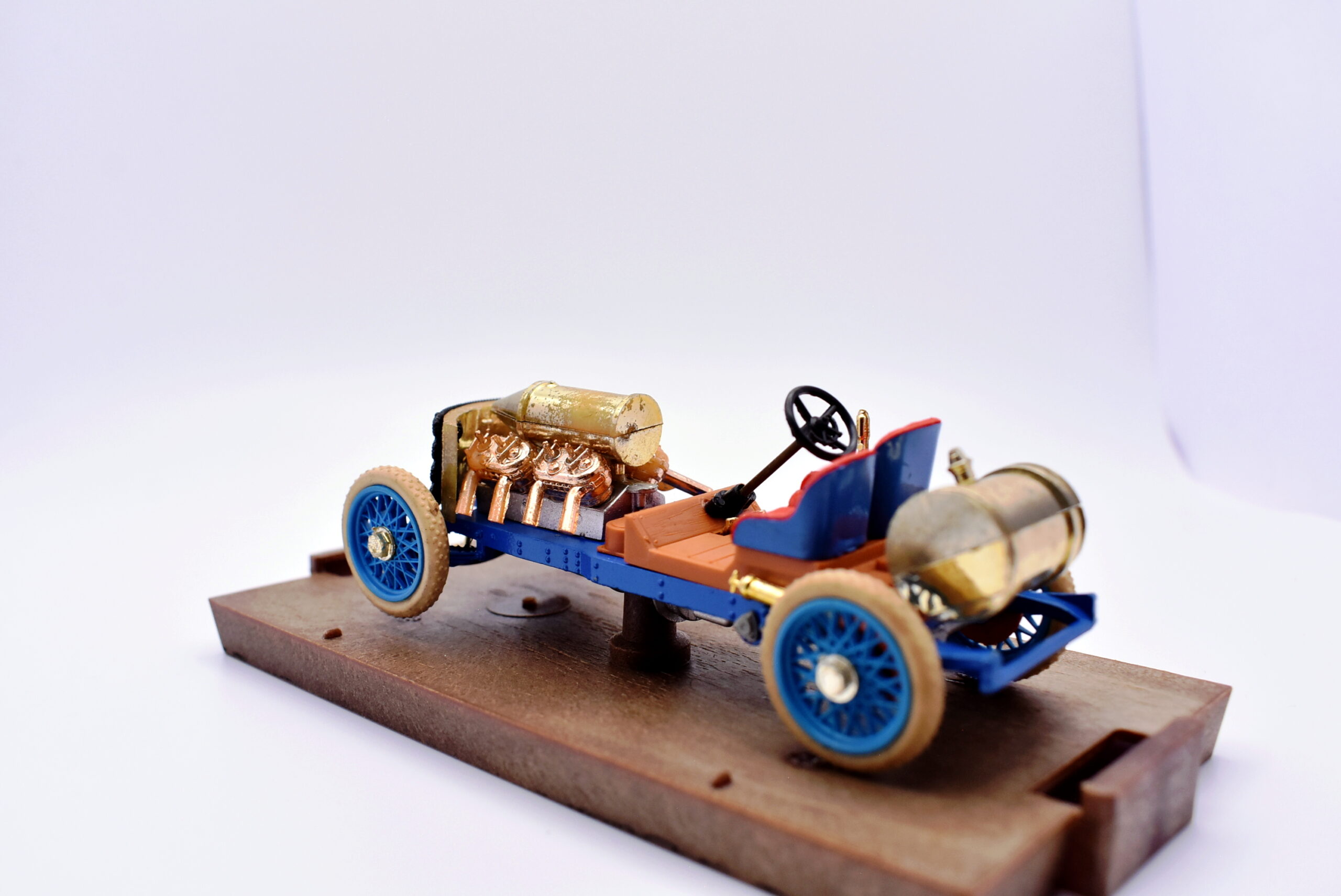 Modellino auto scala 1:43 Darracq V8 Brumm diecast modellismo statico - immagine 4