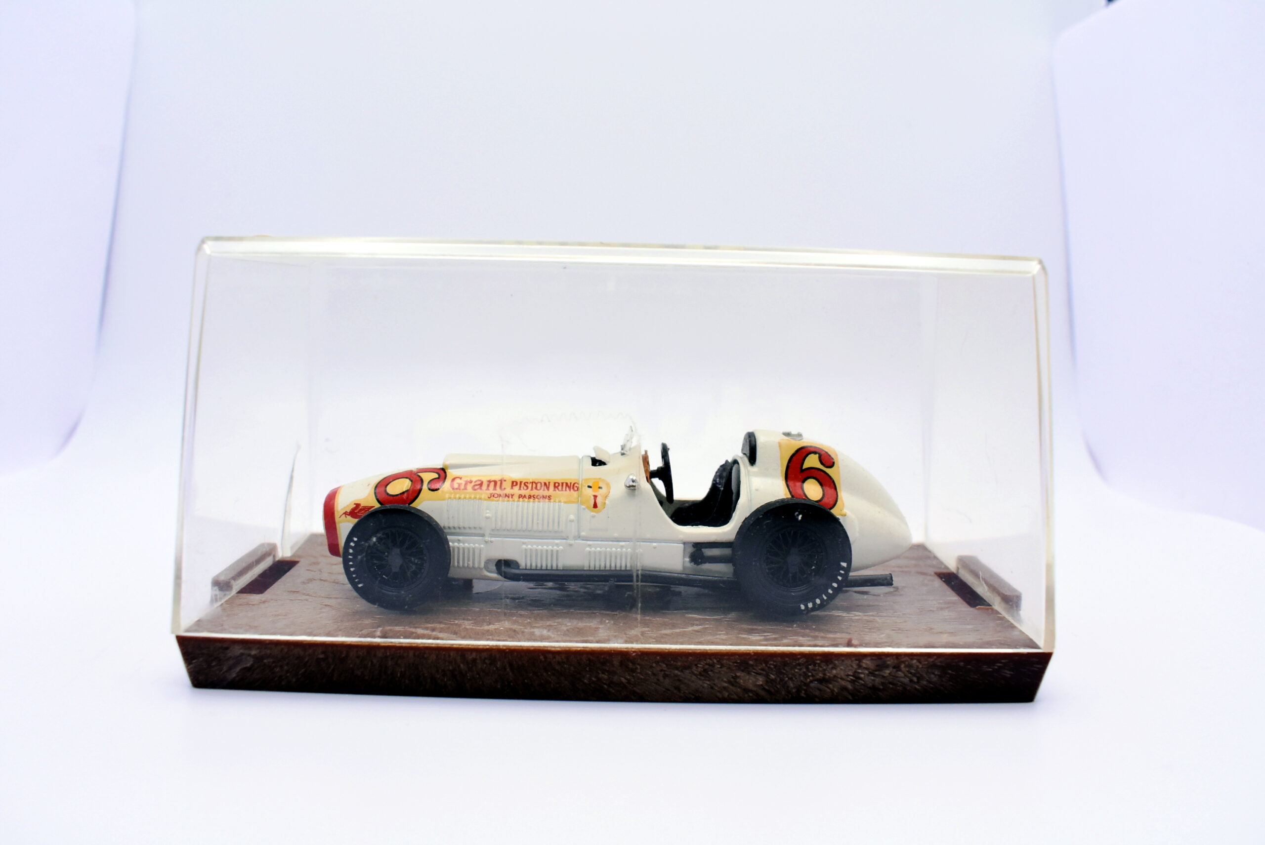 Modellino auto formula 1 f1 scala 1:43 Ferrari 375 Brumm diecast modellismo - immagine 2