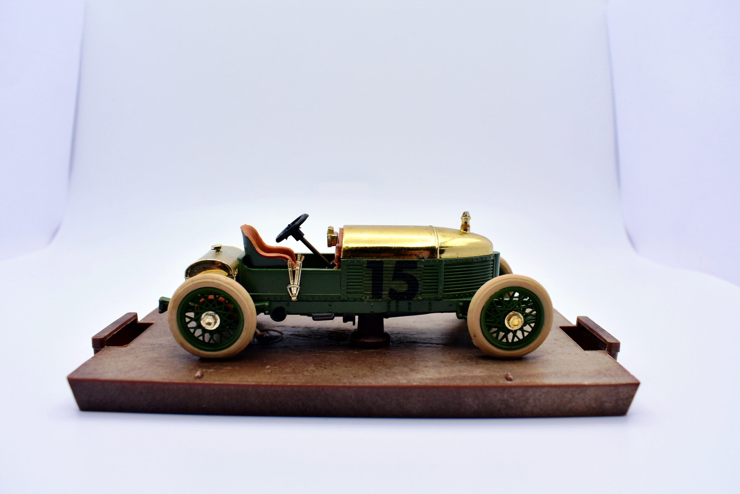 Modellino auto scala 1:43 Mapier 6 Brumm diecast modellismo statico - immagine 3