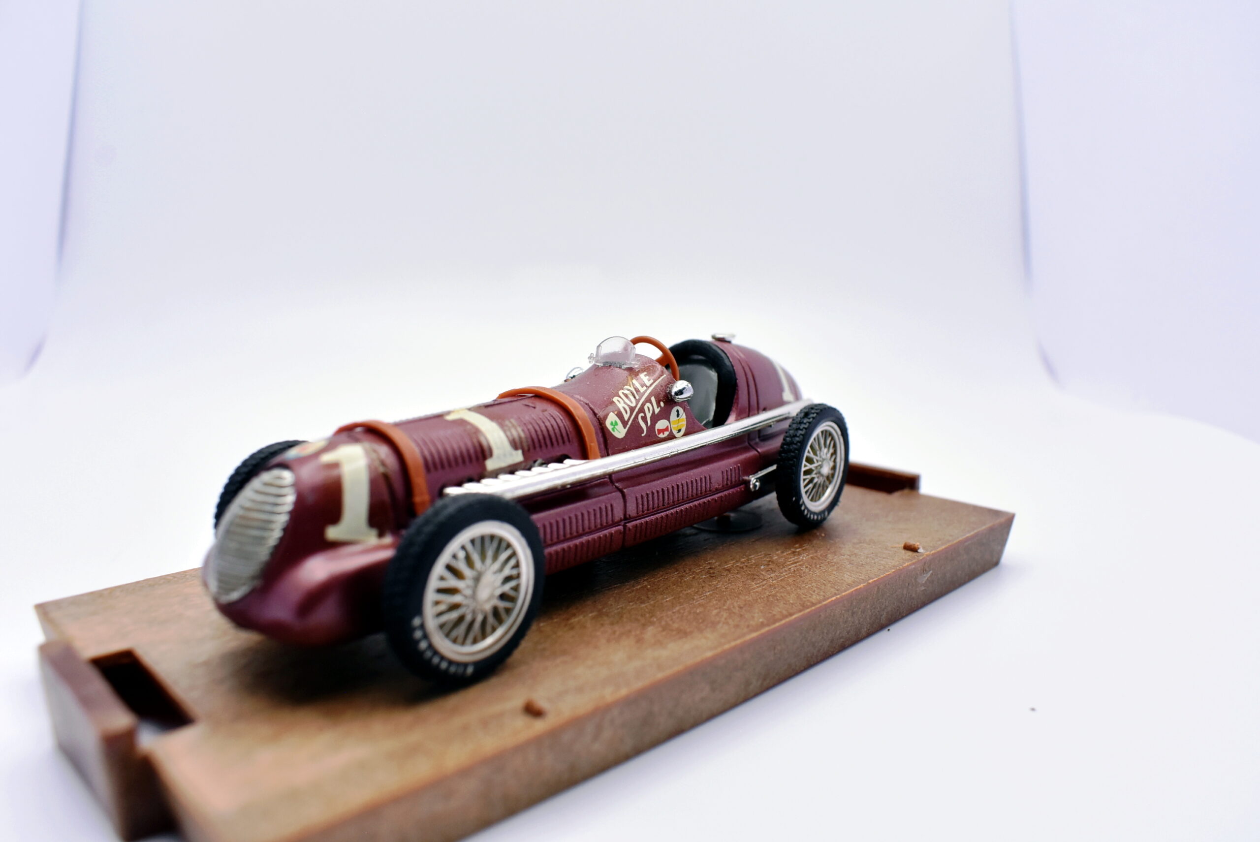 Modellino auto formula 1 f1 scala 1:43 Maserati 8 cilindri Brumm diecast usati