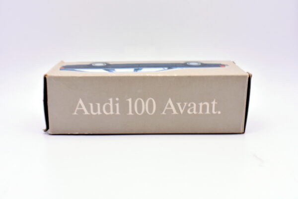 Modellino auto scala 1:43 Audi 100 Avant diecast modellismo da collezione - immagine 3