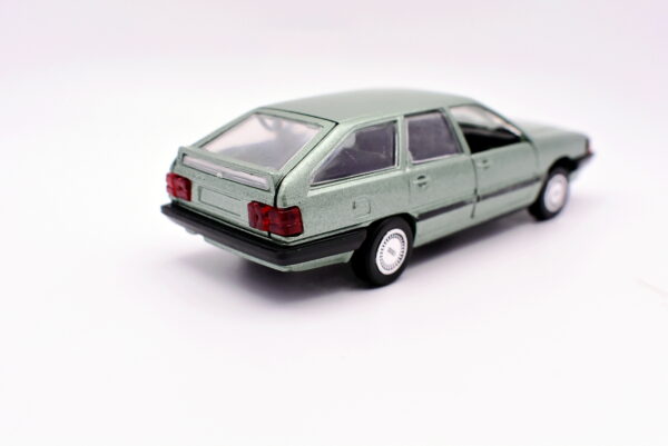 Modellino auto scala 1:43 Audi 100 Avant diecast modellismo da collezione - immagine 7