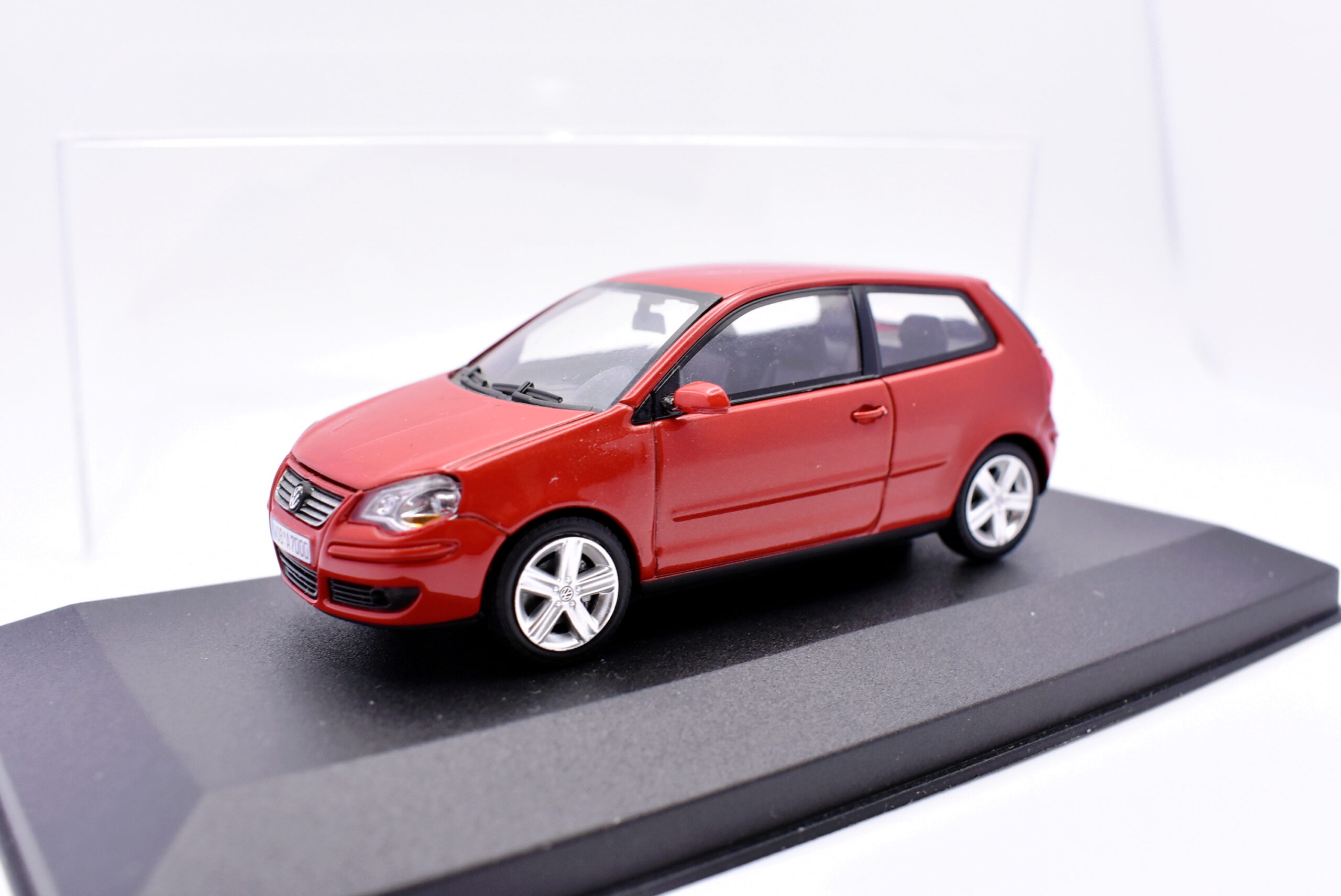 Modellino Auto Scala 1:43 Volkswagen Polo Minichamps modellismo statico