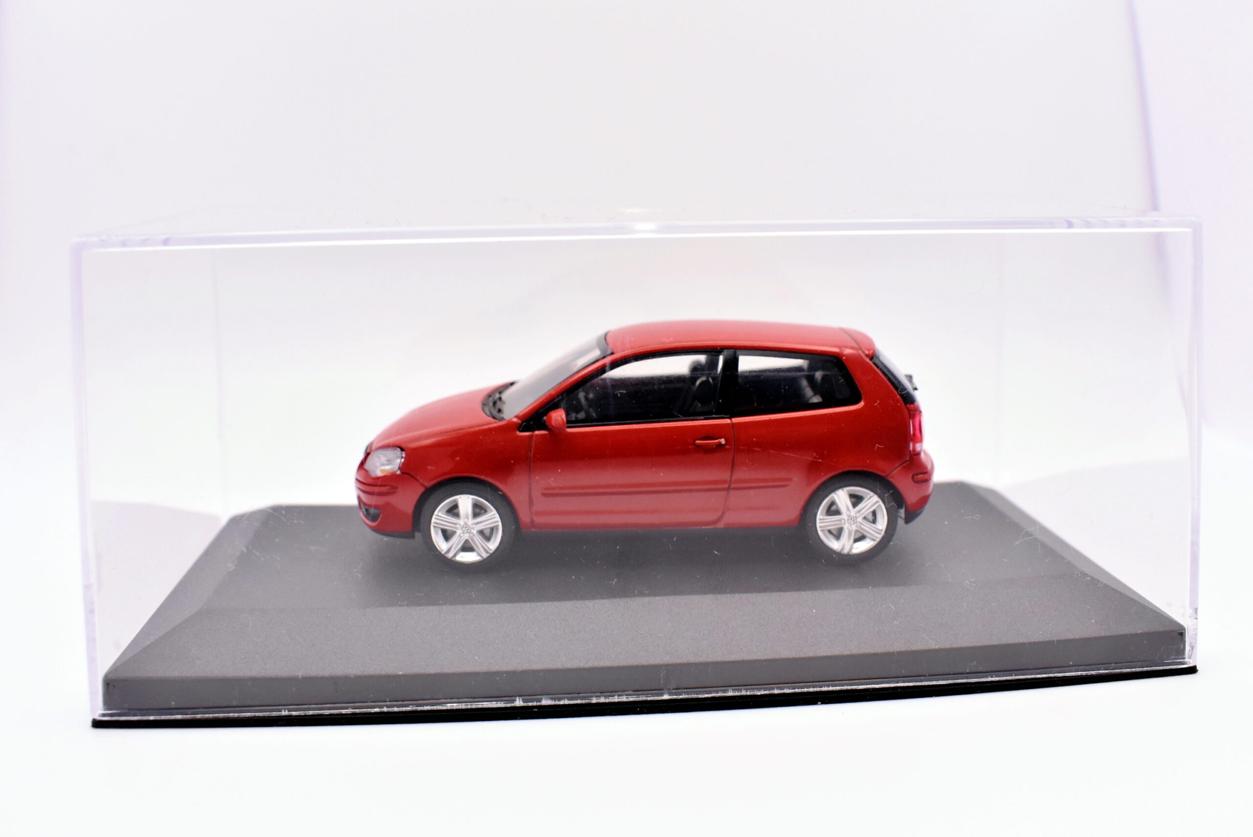 Modellino Auto Scala 1:43 Volkswagen Polo Minichamps modellismo statico - immagine 5