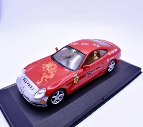 Modellino auto scala 1:43 Ferrari 612 Scaglietti IXO diecast modellismo da collezione